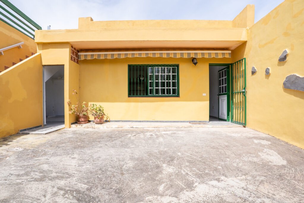 Evi Rubio fachada de casa